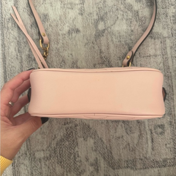 GG Marmont Mini Shoulder Bag - Picture 6 of 14